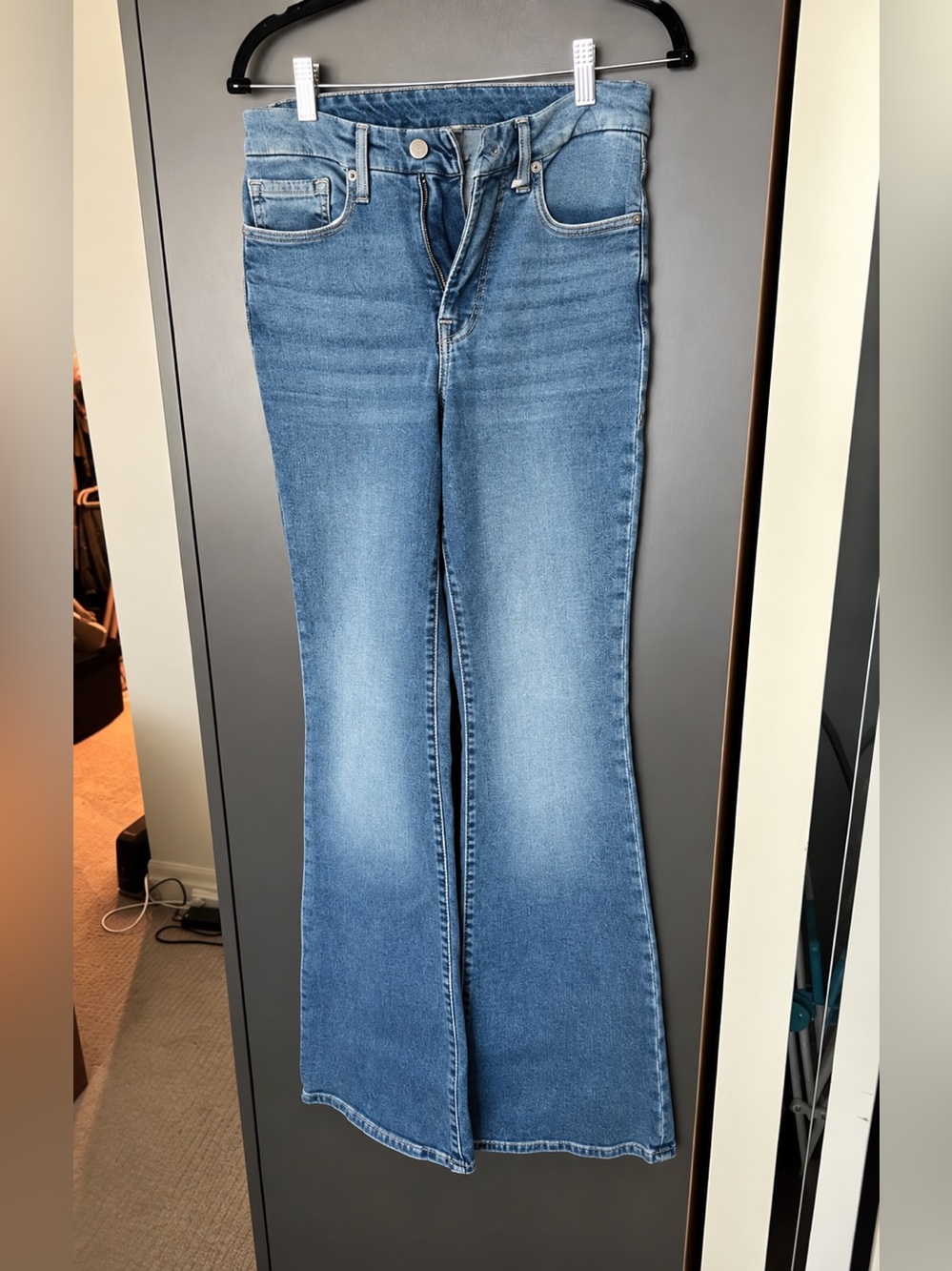 Good American Light Wash Flare Jeans